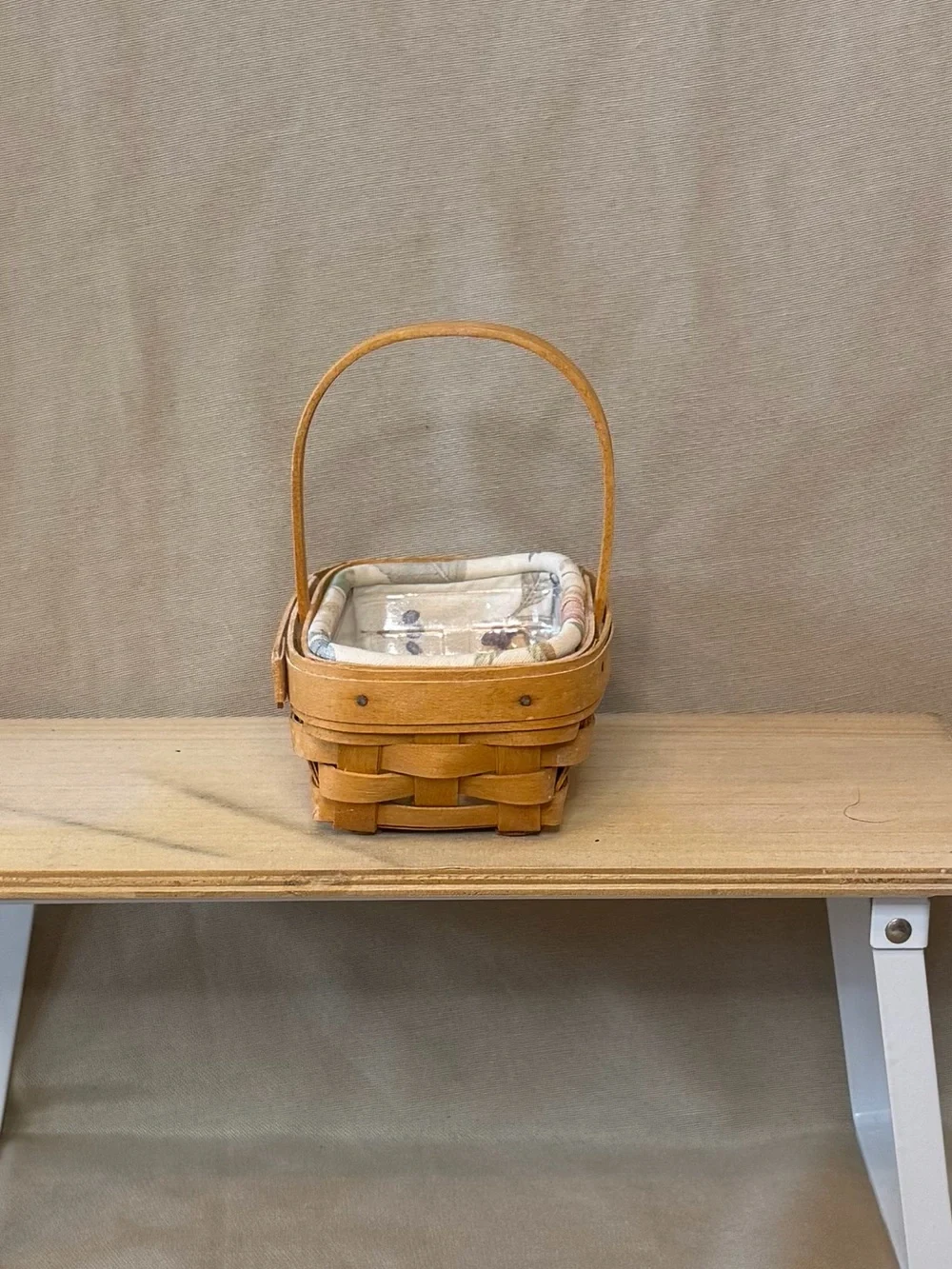 Longaberger Natural Brown Woven Basket with Fabric Liner